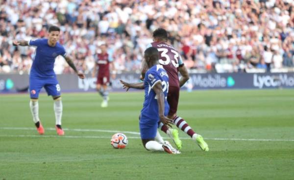 Moises Caicedo endured a nightmare debut for Chelsea against West Ham 
